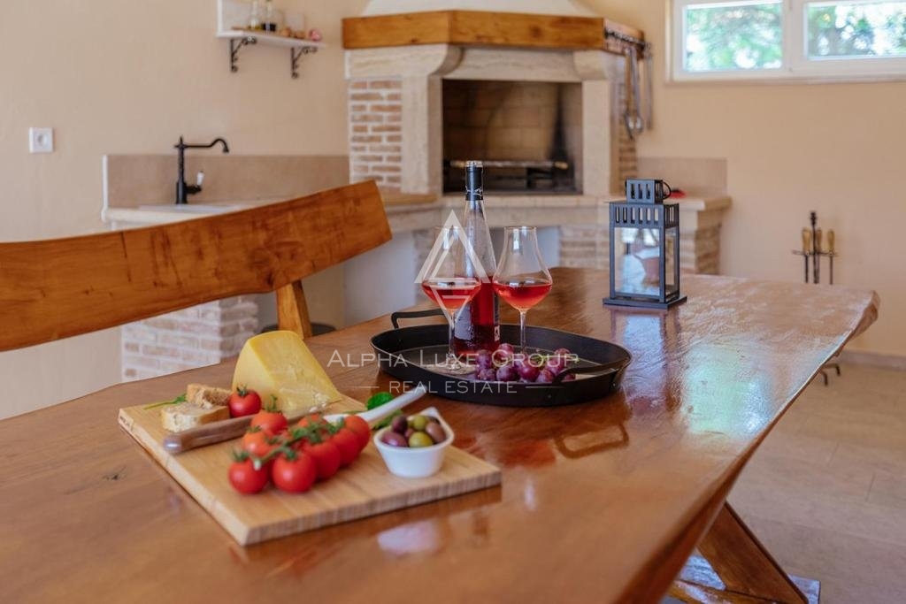 Istra, Štinjan - Očarljiva počitniška vila naprodaj