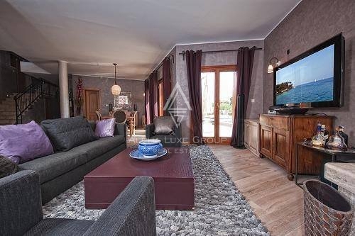 Istra, Rovinj - Mogočna vila z obsežnim zemljiščem