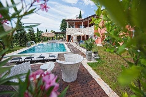 Istra, Rovinj - Mogočna vila z obsežnim zemljiščem