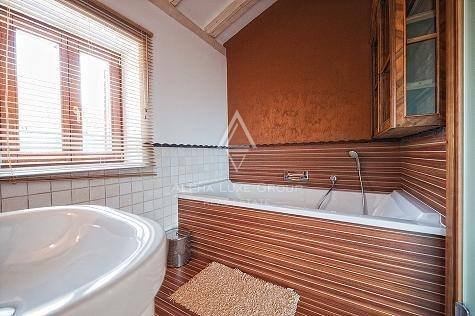Istra, Rovinj - Mogočna vila z obsežnim zemljiščem
