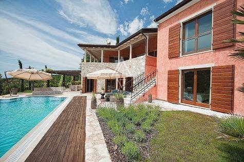Istra, Rovinj - Mogočna vila z obsežnim zemljiščem