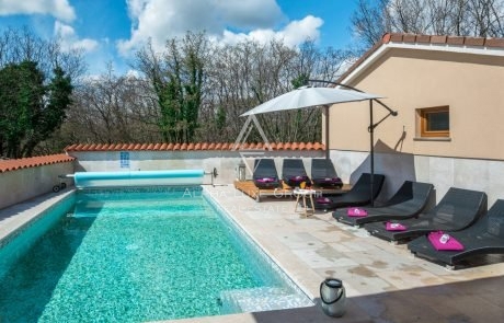 Marčana, Istra - Počitniška vila z ogrevanim bazenom