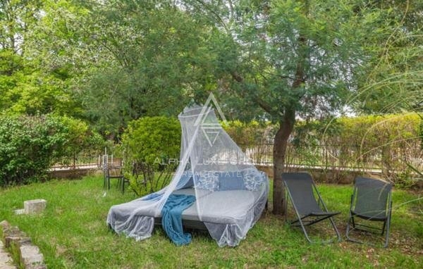Sodobna vila z bazenom in pogledom na morje v Poreč, Istrija