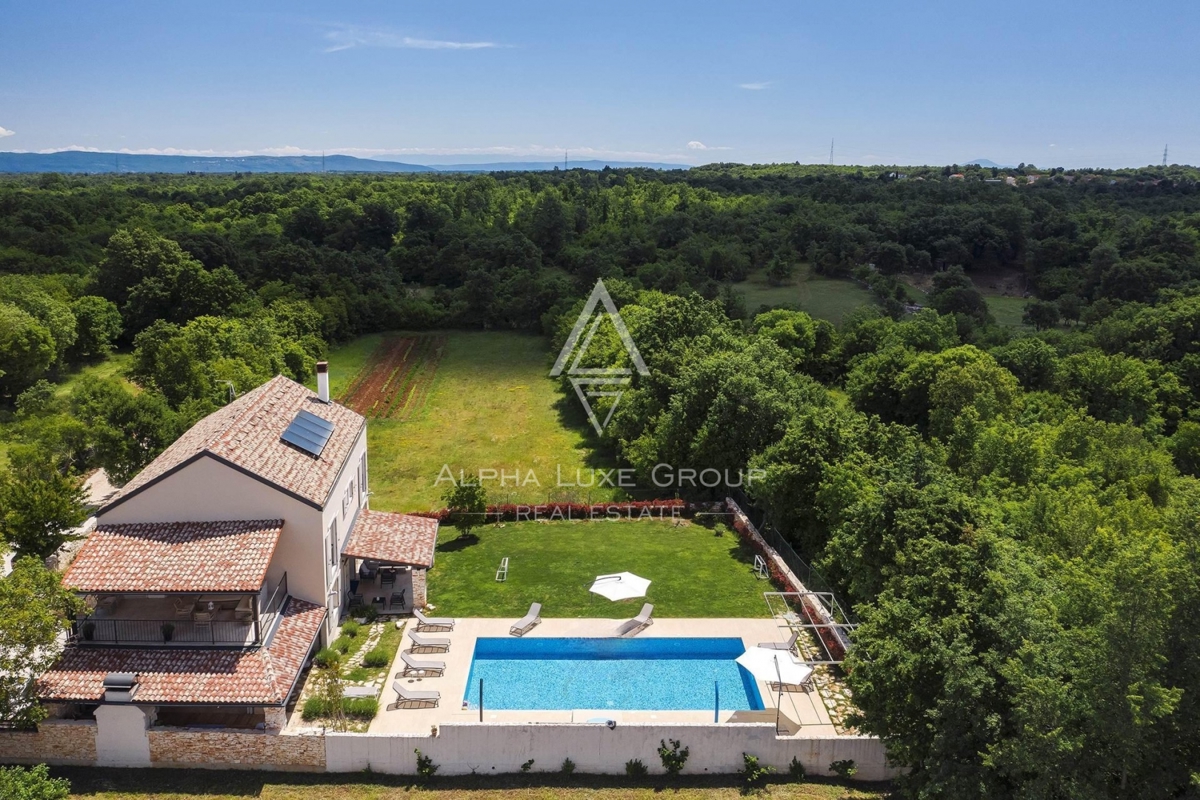 Svetvinčenat, Istra - Prestižna vila s prestižno opremo