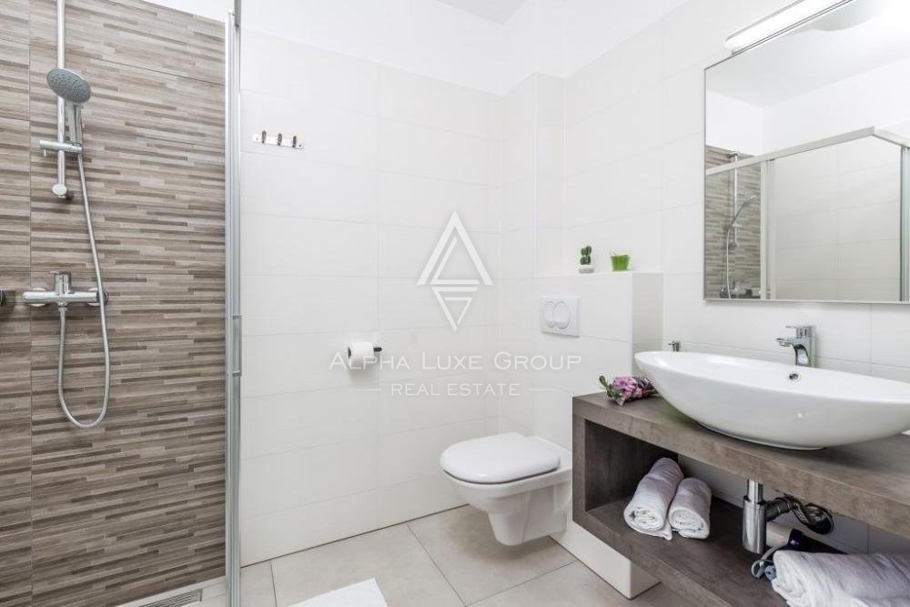 Fantastična vila z apartmaji z bazenom, Istra, Poreč
