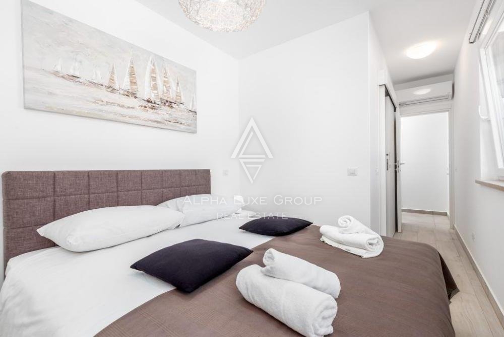 Fantastična vila z apartmaji z bazenom, Istra, Poreč