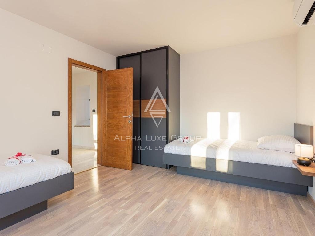 Lijepa vila s bazenom blizu mora, Istra, Umag