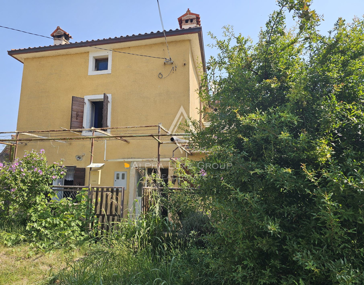Brtonigla, Istra: Vaška hiša za prenovo