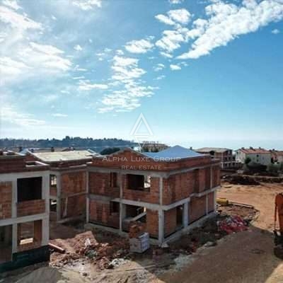 Lovrečica, Istra - Razkošna vila le 100m od morja