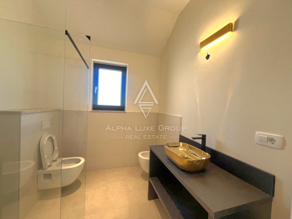 Poreč, Istra: Luksuzna moderna vila v naravi