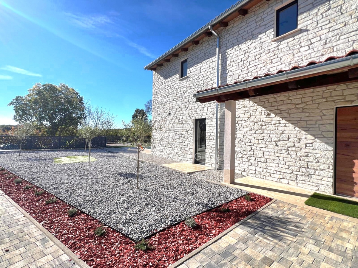 Poreč, Istra: Luksuzna moderna vila v naravi