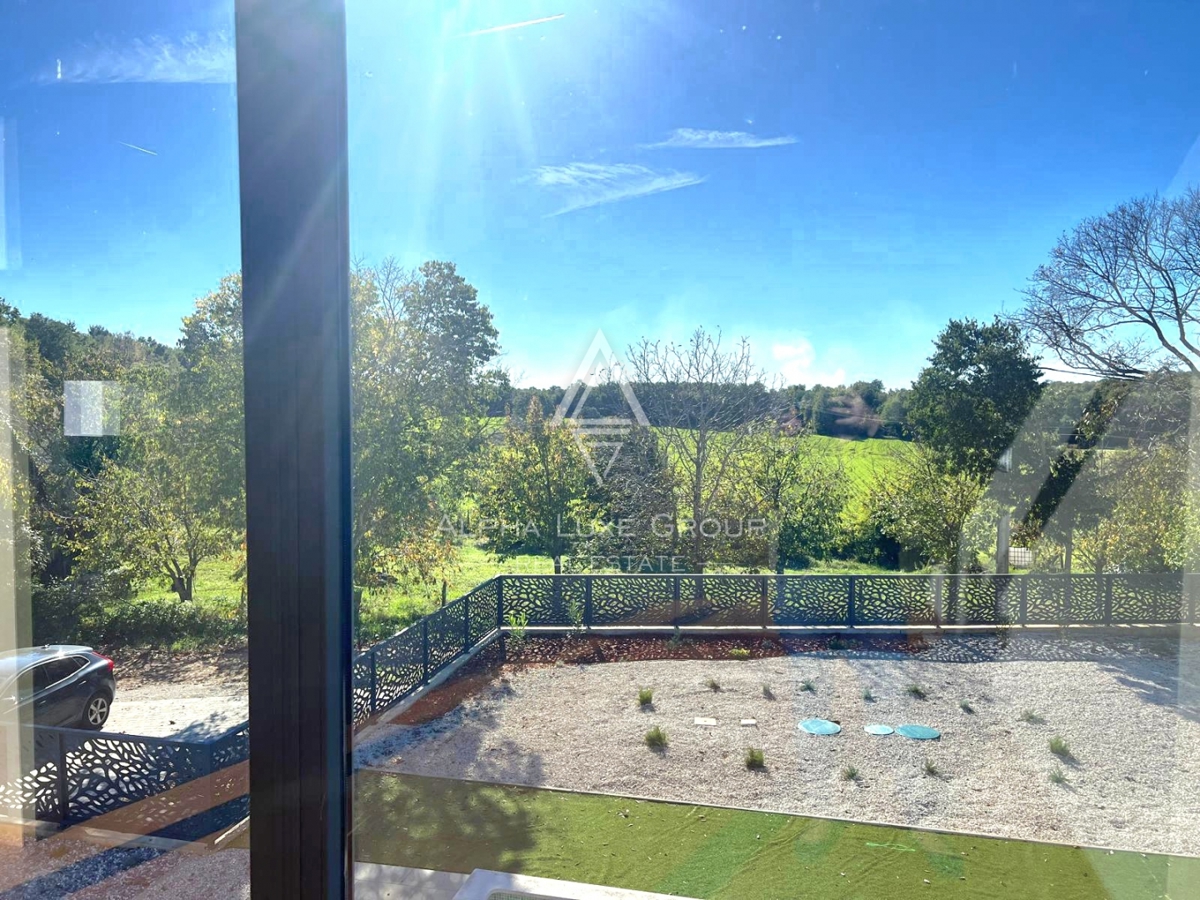 Poreč, Istra: Luksuzna moderna vila v naravi