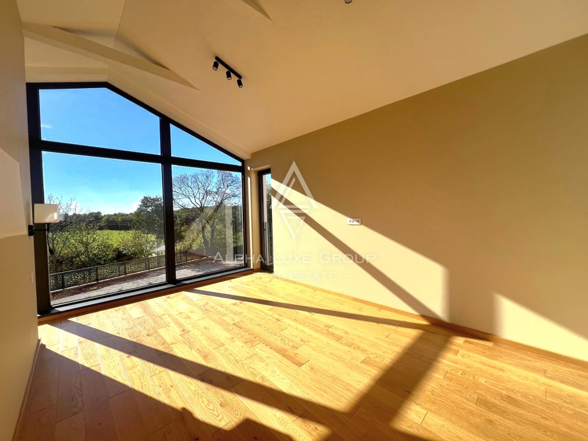 Poreč, Istra: Luksuzna moderna vila v naravi