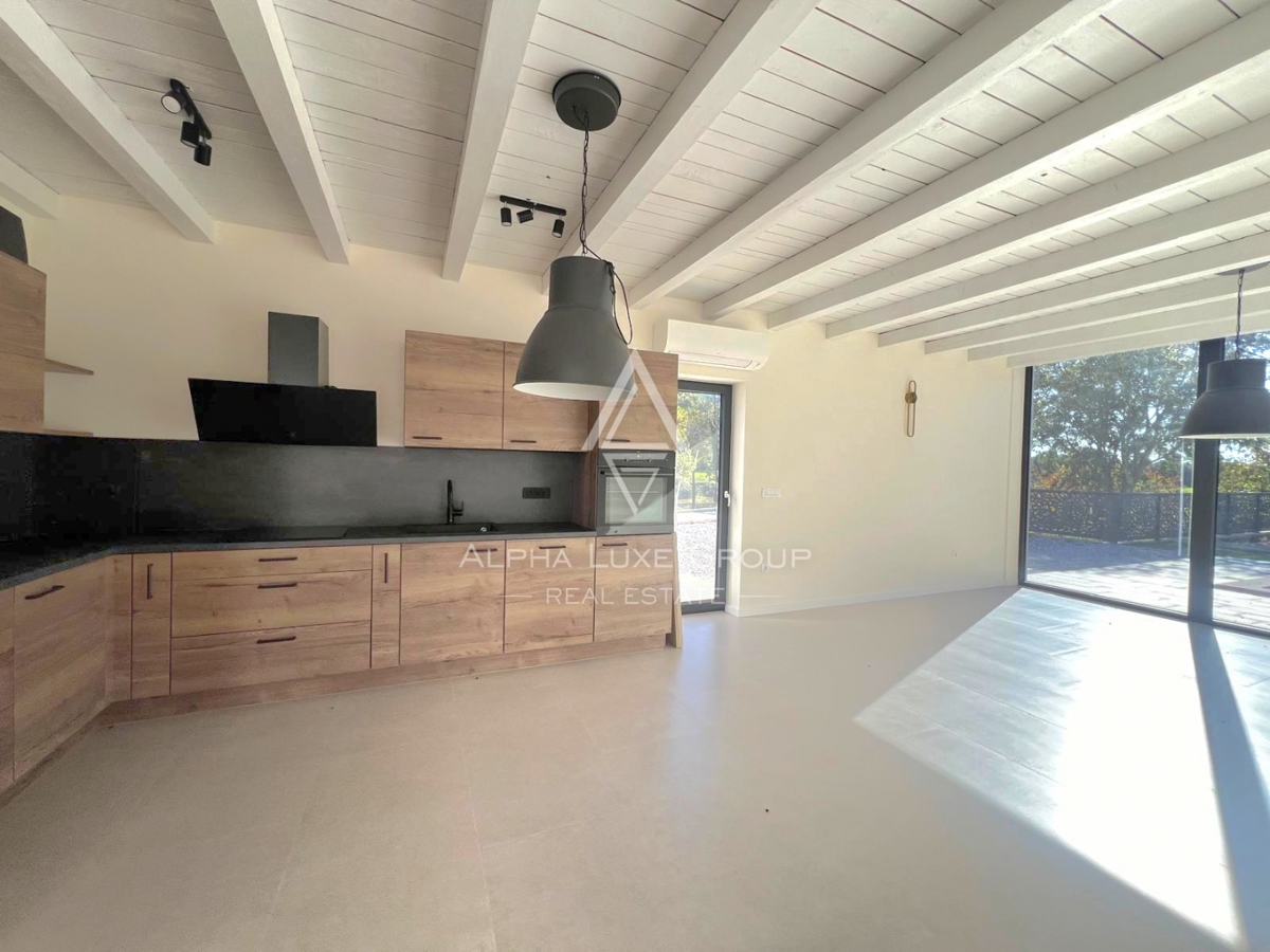 Poreč, Istra: Luksuzna moderna vila v naravi