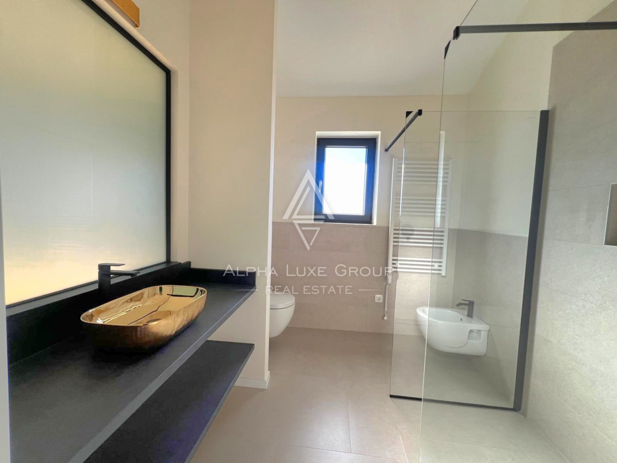 Poreč, Istra: Luksuzna moderna vila v naravi