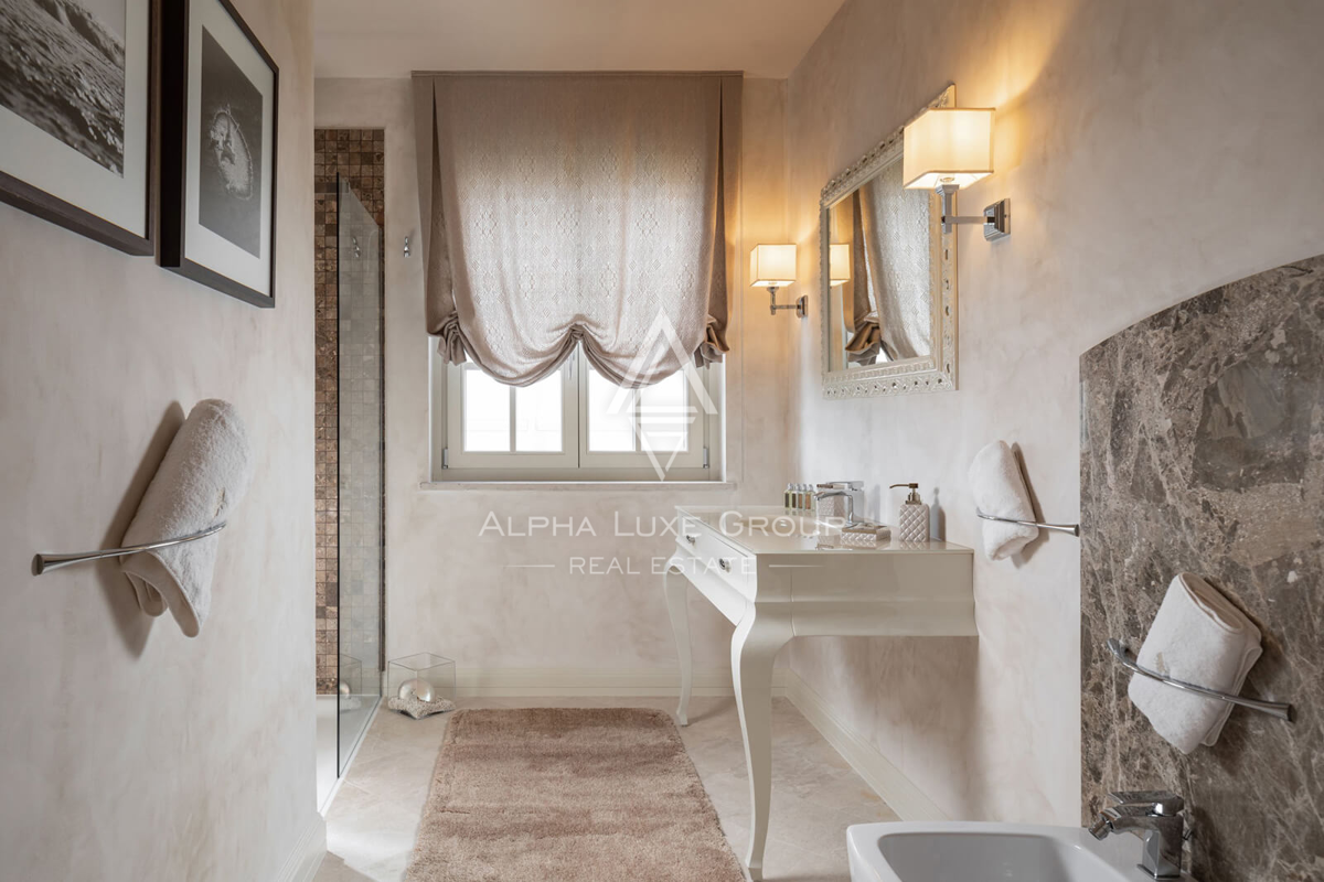 Vabriga, Istra: Elegantna vila z bazenom in vrtom
