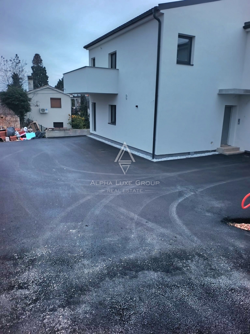 Tar-Vabriga, Istra: Moderno stanovanje v prvem nadstropju