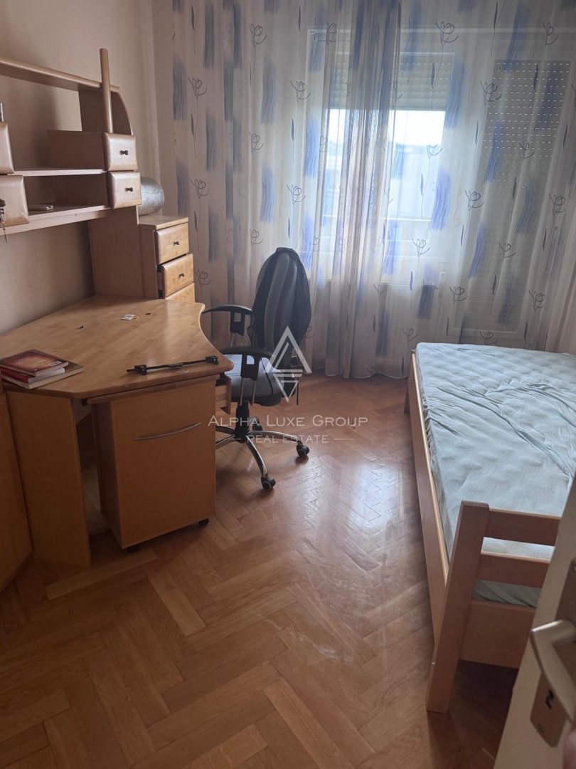 Hiša Zagreb, centar, Zagreb - Okolica, 280m2