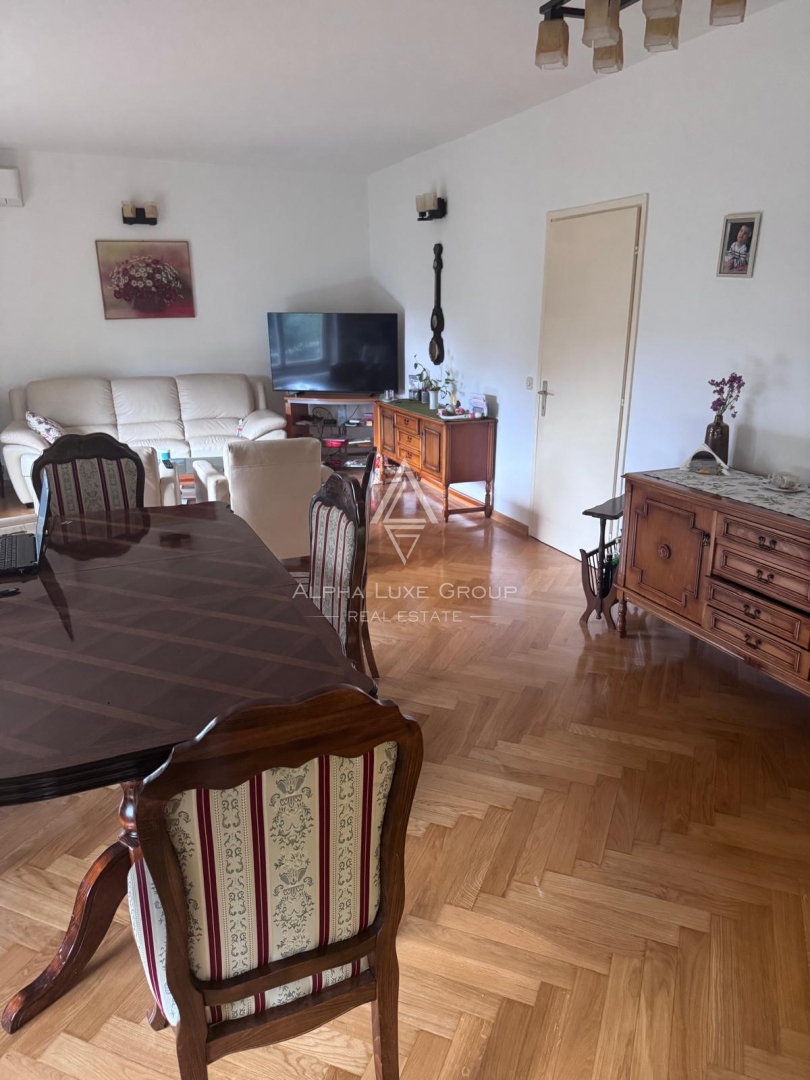 Hiša Zagreb, centar, Zagreb - Okolica, 280m2