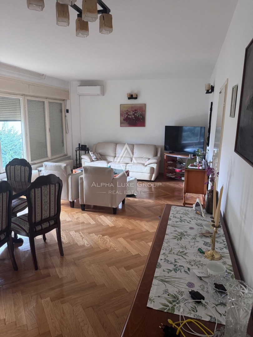 Hiša Zagreb, centar, Zagreb - Okolica, 280m2