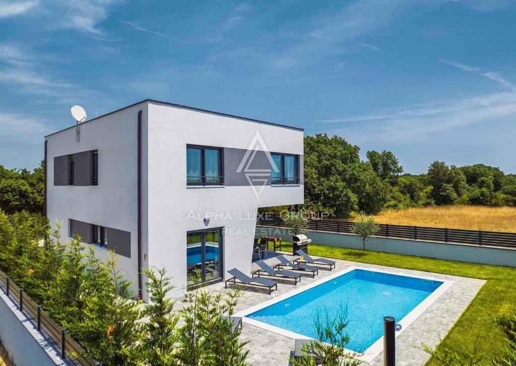 Hiša Centar, Pula, 180m2