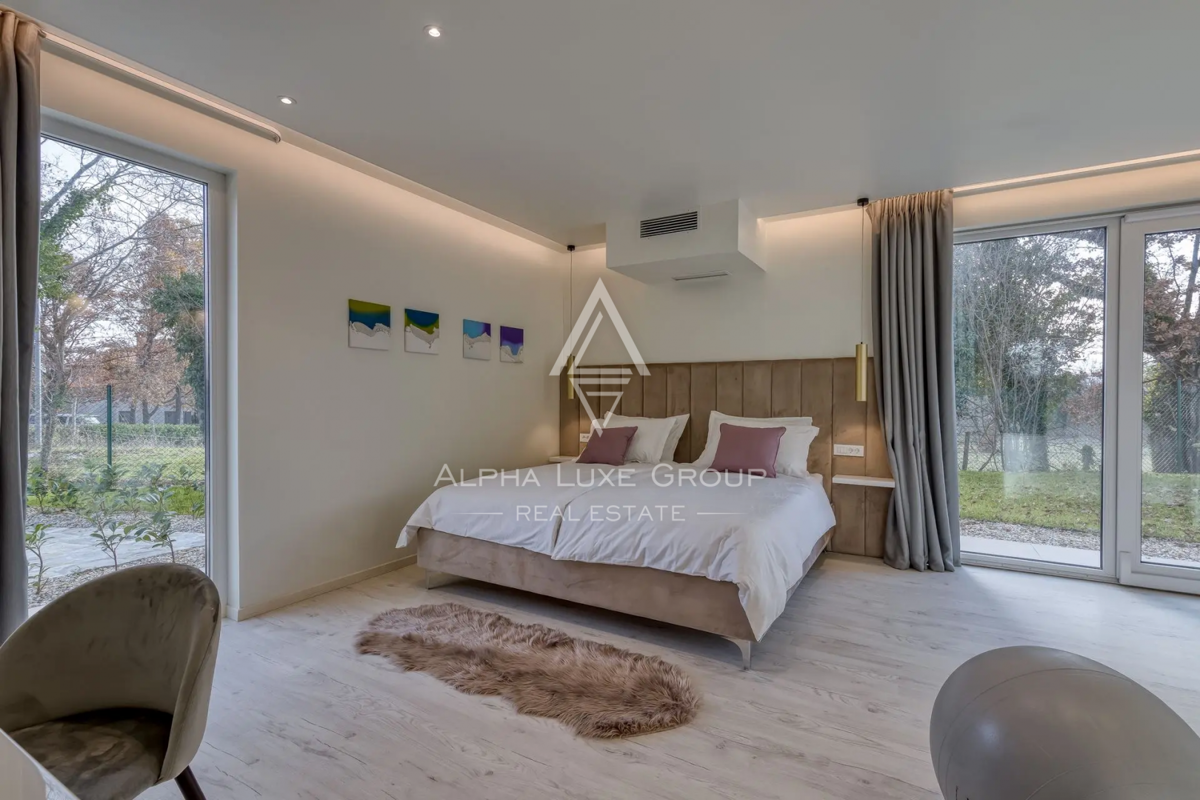 Istra, Labin: Luksuzna vila z ogrevanim bazenom