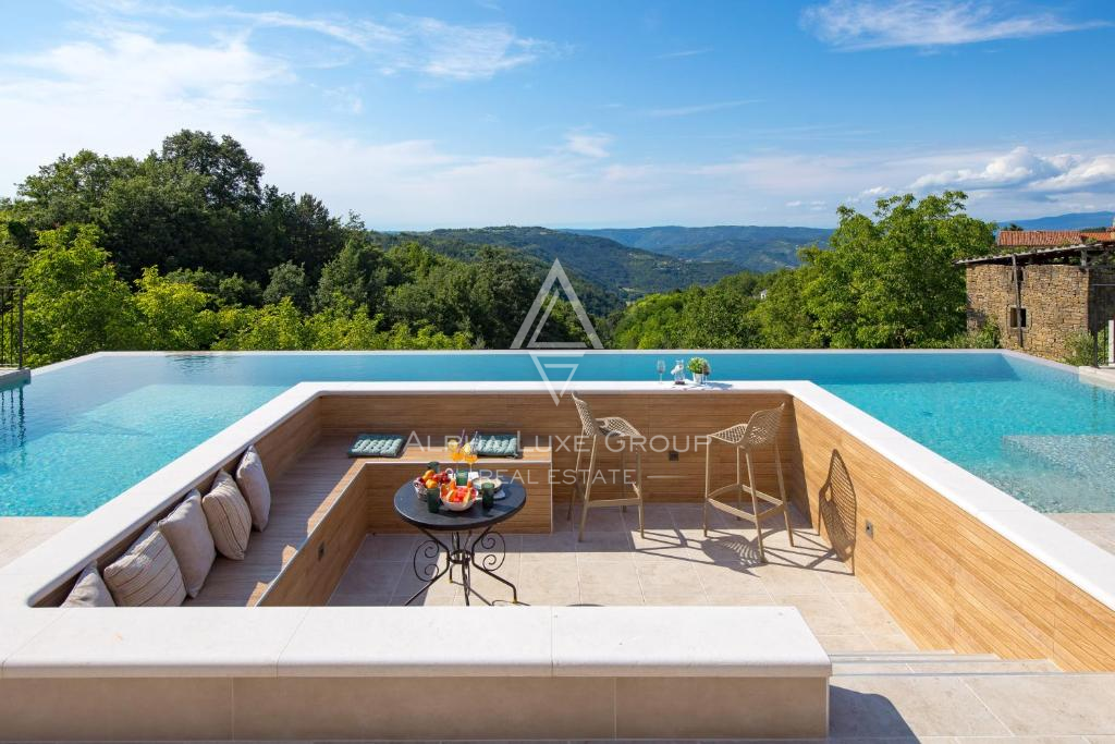 Istra, Motovun: Luksuzna vila z bazenom in pogledom