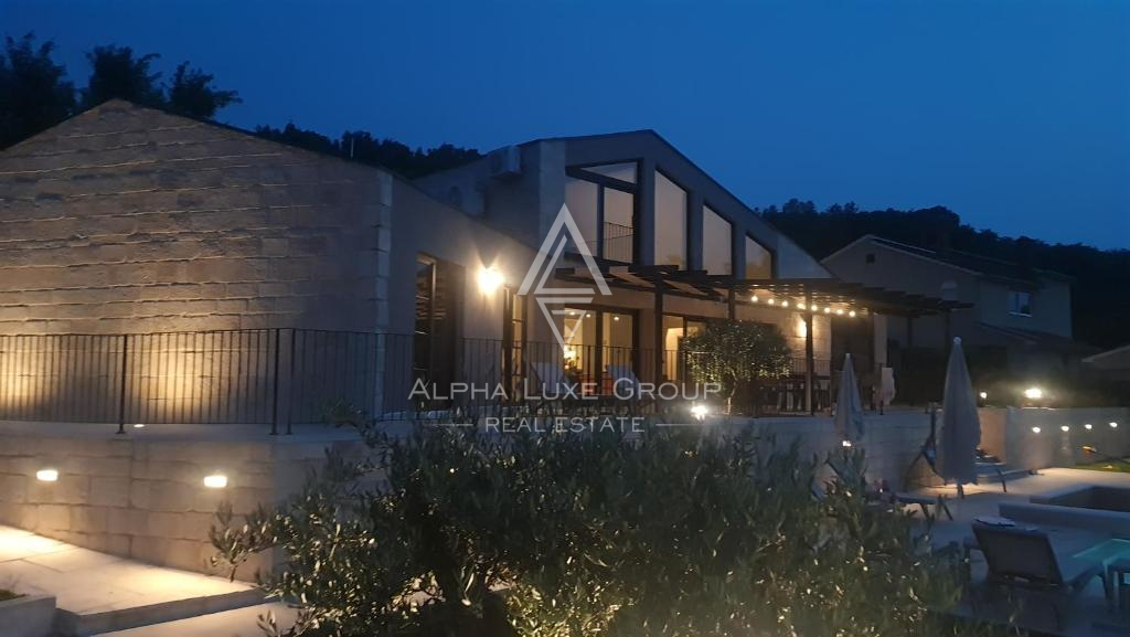 Istra, Motovun: Luksuzna vila z bazenom in pogledom