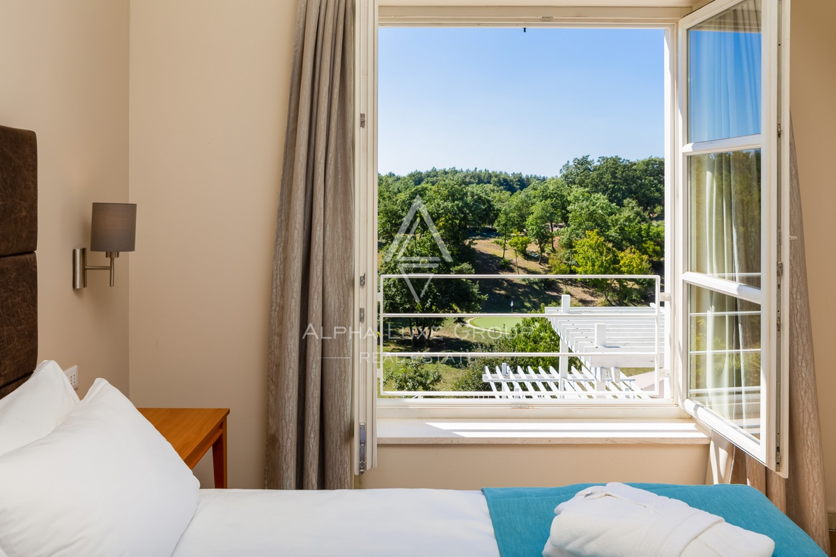 Istra, Svetvinčenat: Elegantna vila z bazenom in vrtom