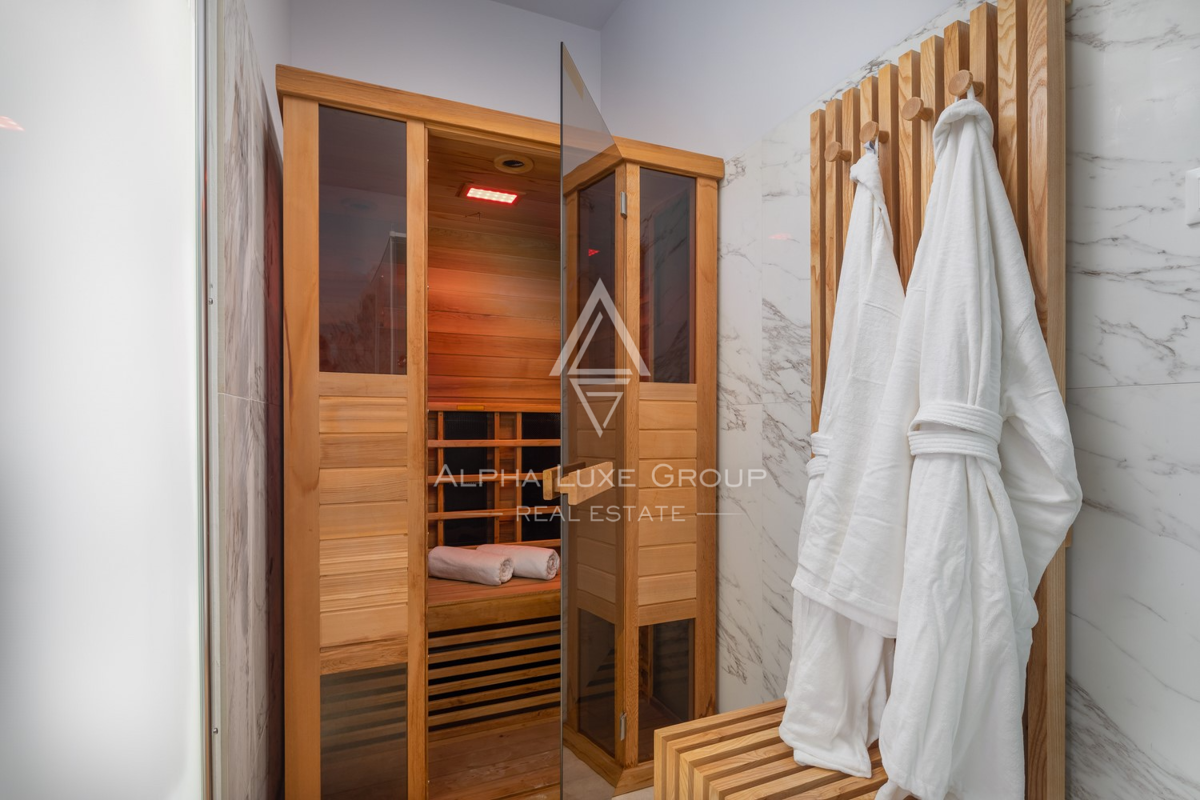 Istra, Svetvinčenat: Elegantna vila z bazenom in vrtom