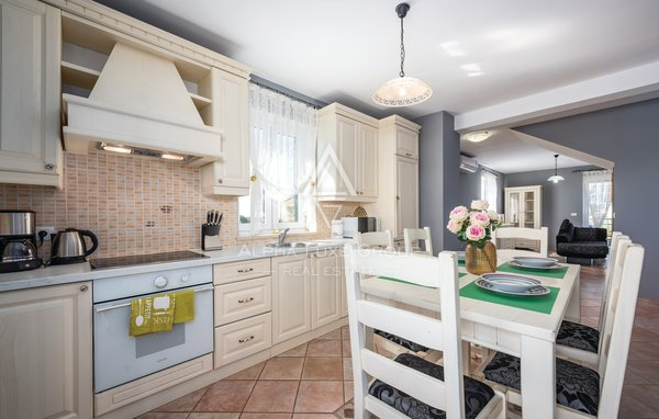 Istra, Umag: Dvojna vila blizu morja