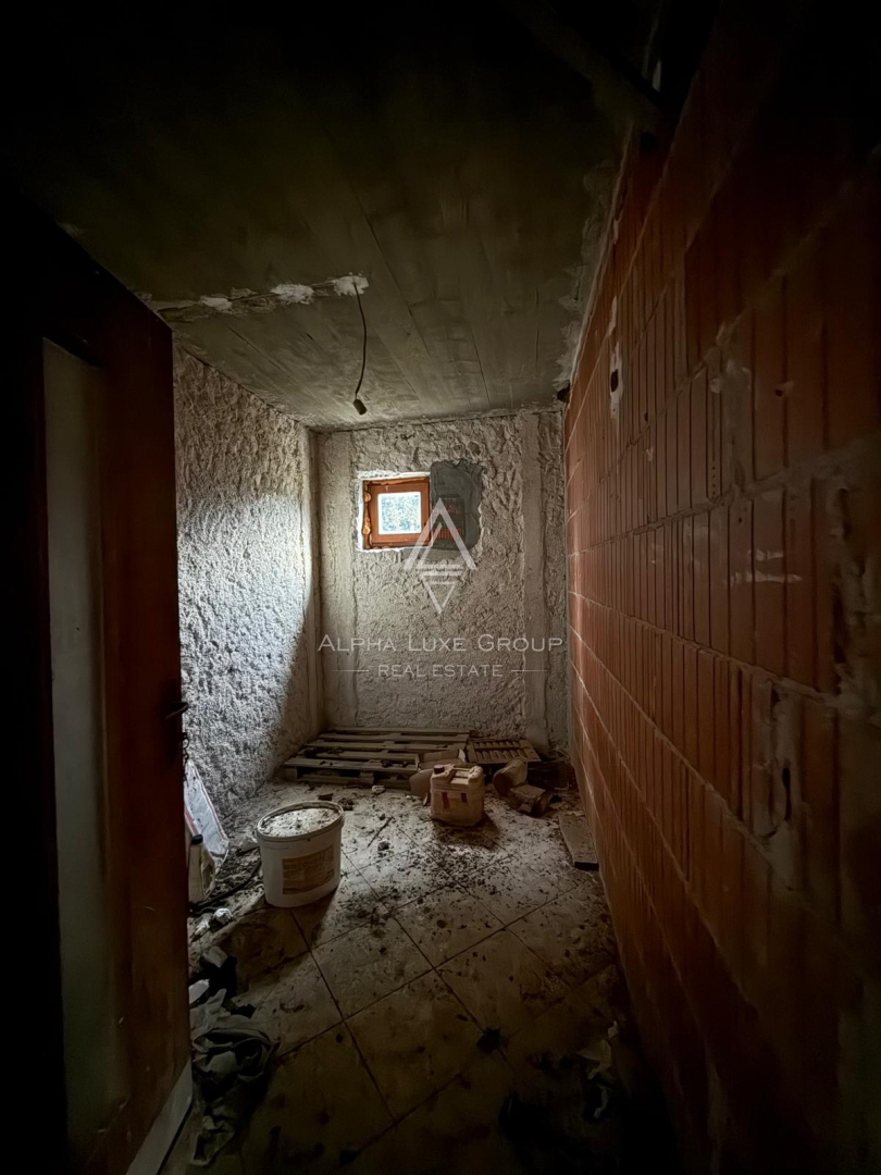 Istra, Rovinj – Hiša z razvojnim potencialom