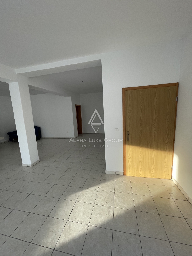 Istra, Novigrad – Poslovni prostor na vidni lokaciji