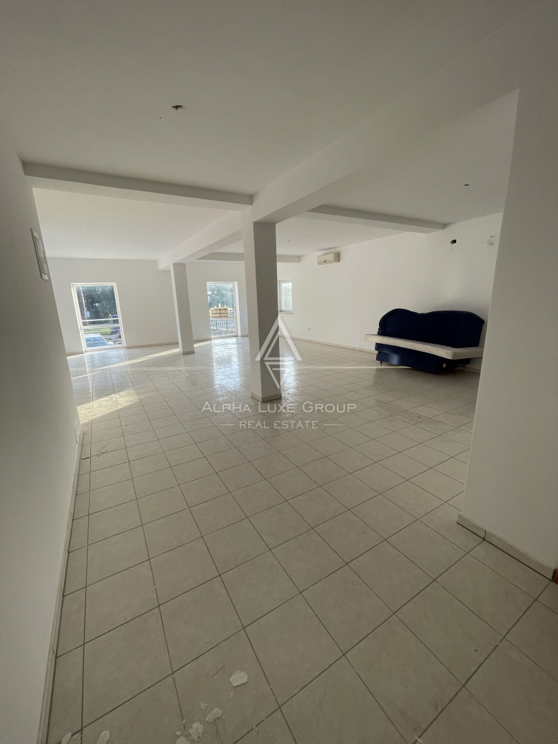 Istra, Novigrad – Poslovni prostor na vidni lokaciji