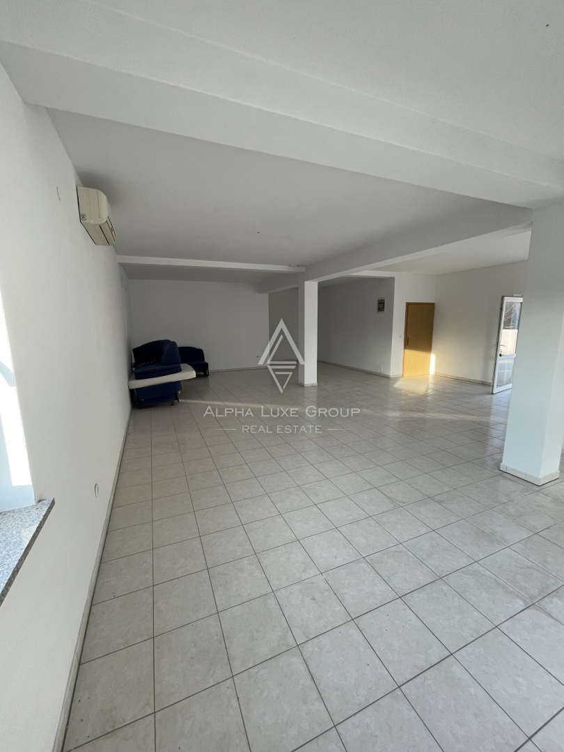 Istra, Novigrad – Poslovni prostor na vidni lokaciji