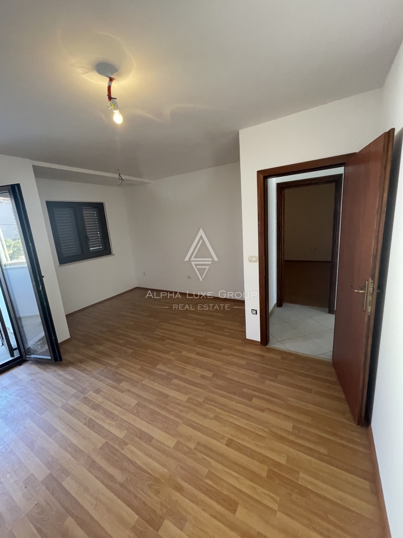 Istra, Bašanija – prostoren apartma blizu morja