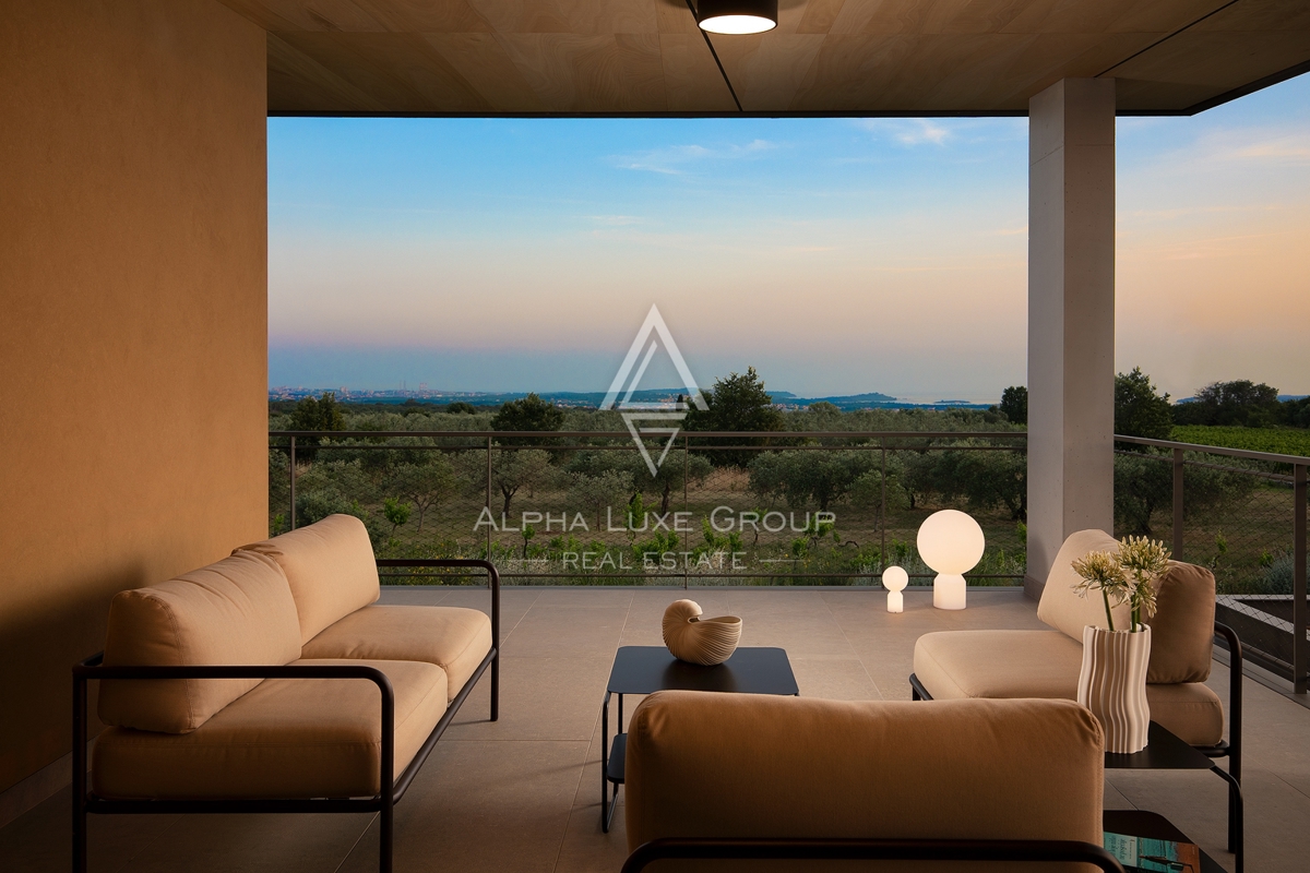 Hiša Centar, Pula, 345m2