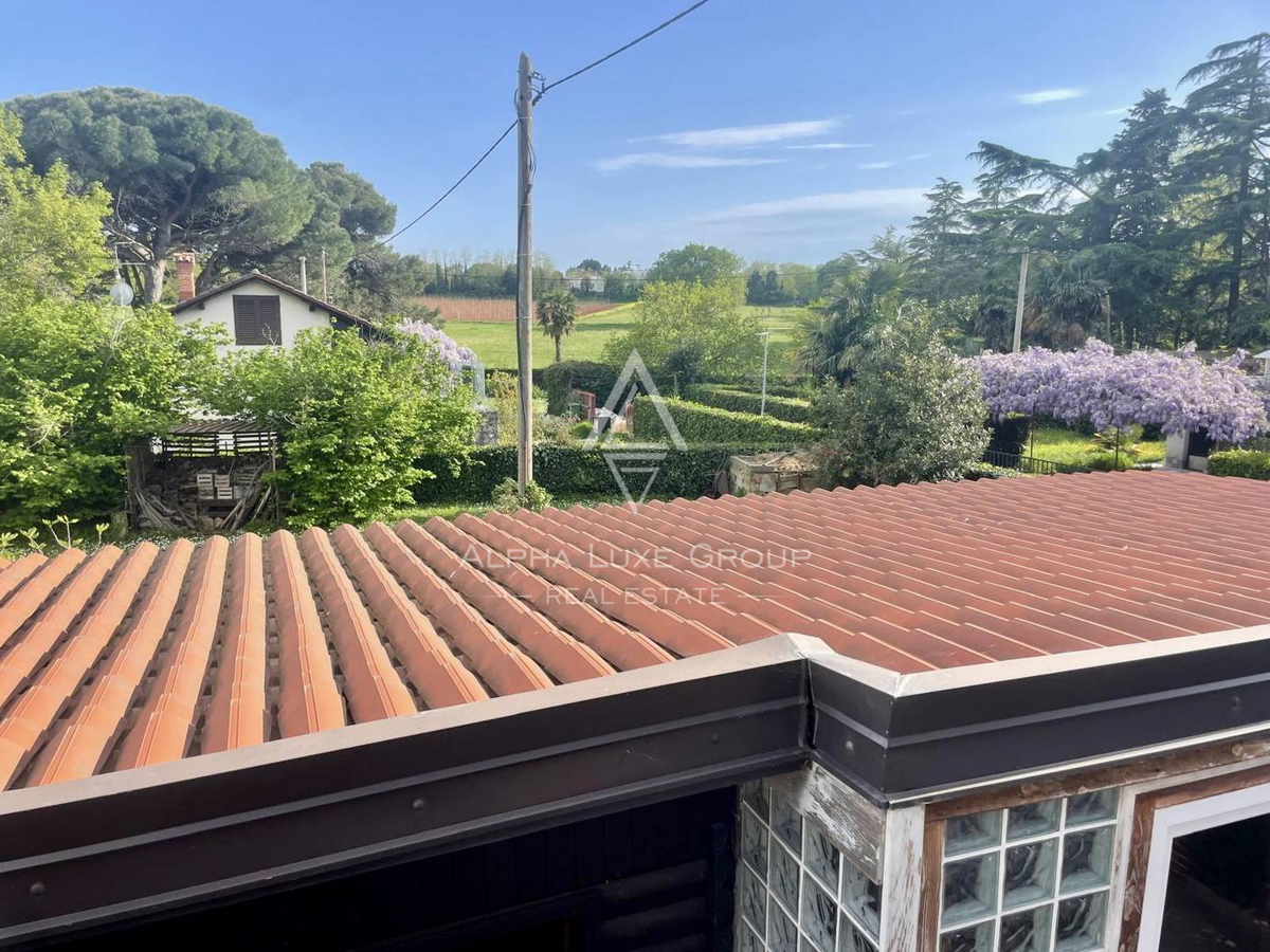 Istra, Umag: Hiša 80 m od plaže velik vrt