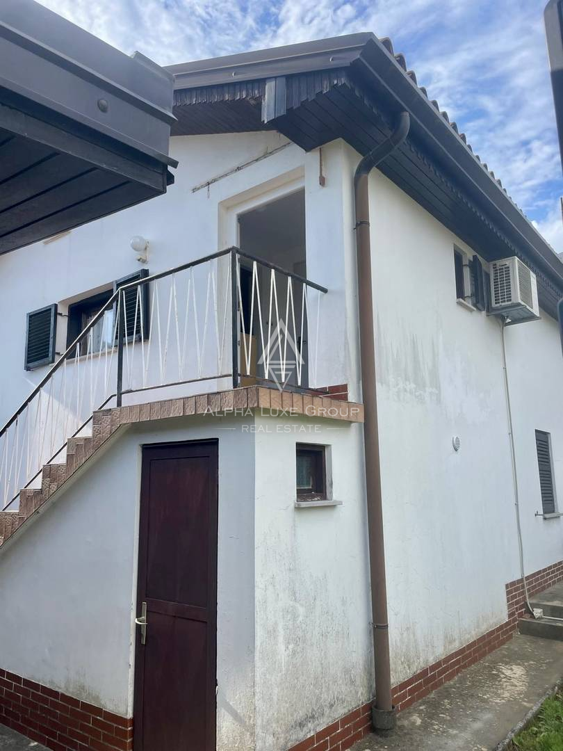 Istra, Umag: Hiša 80 m od plaže velik vrt