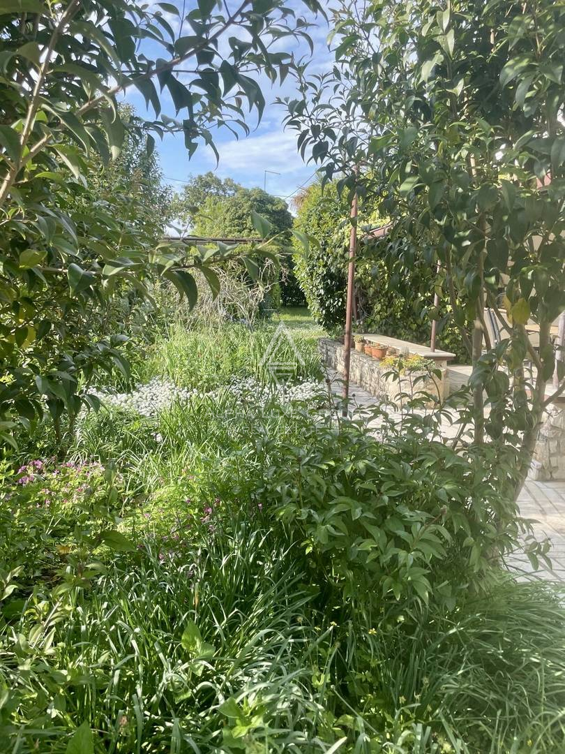 Istra, Umag: Hiša 80 m od plaže velik vrt