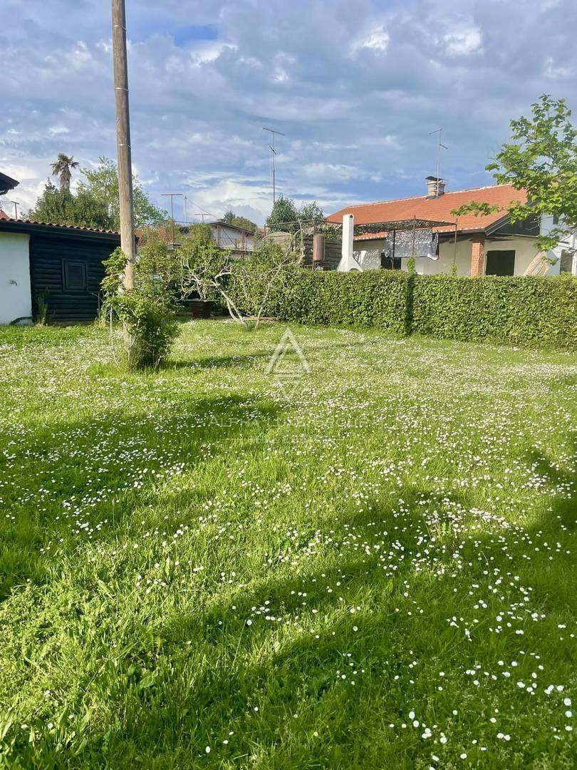 Istra, Umag: Hiša 80 m od plaže velik vrt