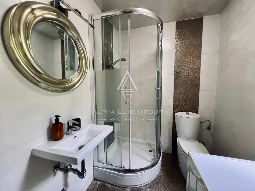 Istra, Poreč – Prenovljena kamnita hiša z bazenom