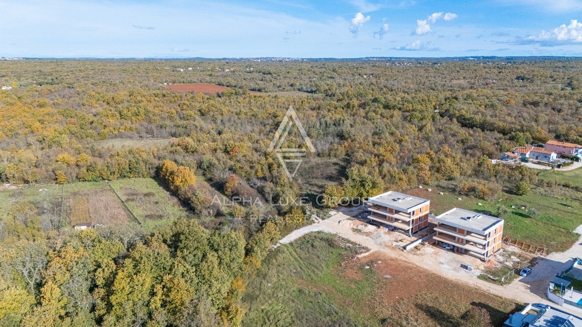 Istra, Poreč – Sodobno stanovanje v prvem nadstropju, 3 km od centra mesta, v gradnji