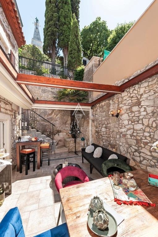 Istra, Rovinj – Luksuzna vila naprodaj v središču starega mestnega jedra Rovinja