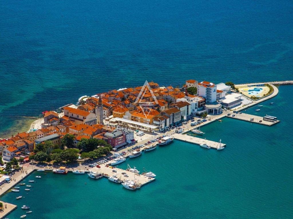 ISTRIJA, UMAG - Ekskluzivna nepremičnina blizu morja