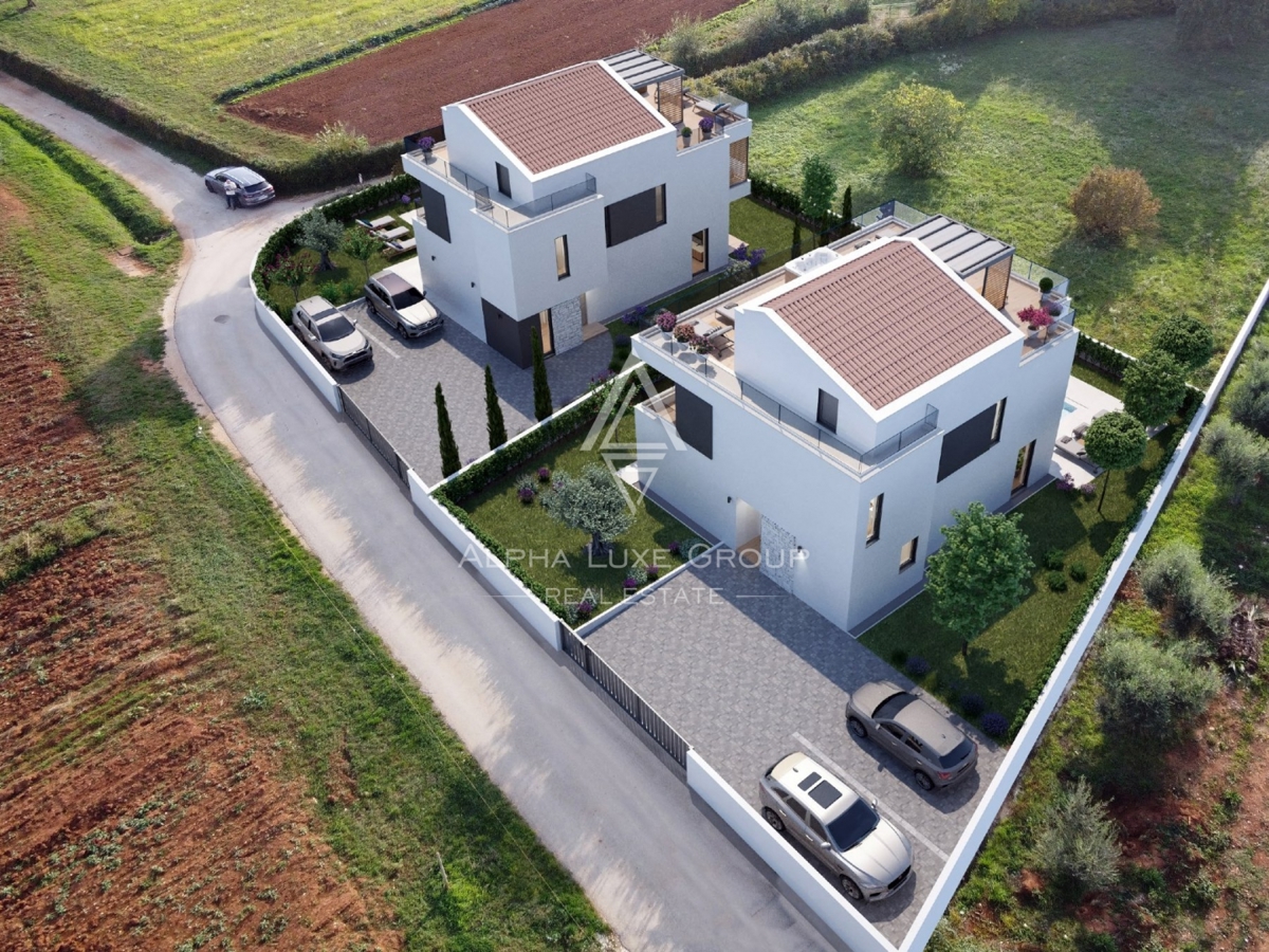 Poreča - Razkošna vila z bazenom in teraso na strehi