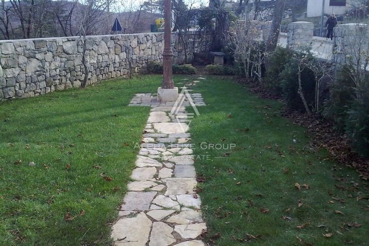 Roč, Istra - Večnamenska nepremičnina z bogato dedščino