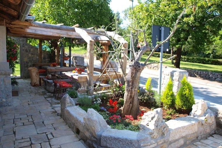 Roč, Istra - Večnamenska nepremičnina z bogato dedščino