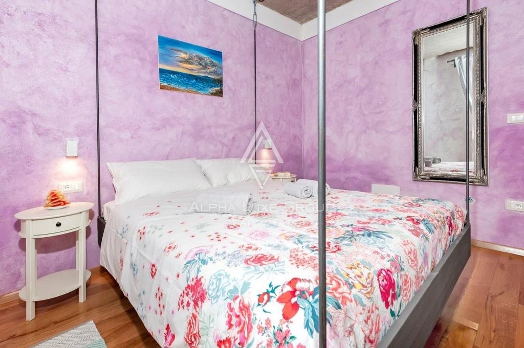 Kanfanar, Istra - Čudovita vila iz kamna z bazenom čaka na nove lastnike!
