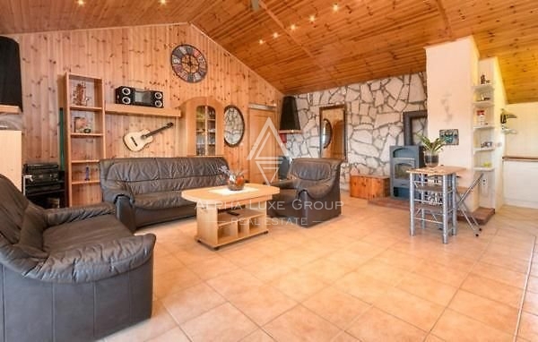 Odkrijte čar Istre, Loborika - Sublimna vila za družinsko spokojnost